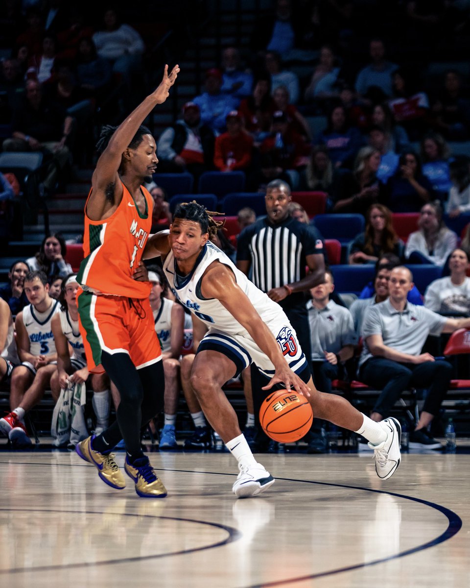 Stellar first appearance for <a href="/jerryshirerjr1/">JC</a> 

7 PTS | 2-2 FG | 2 REB