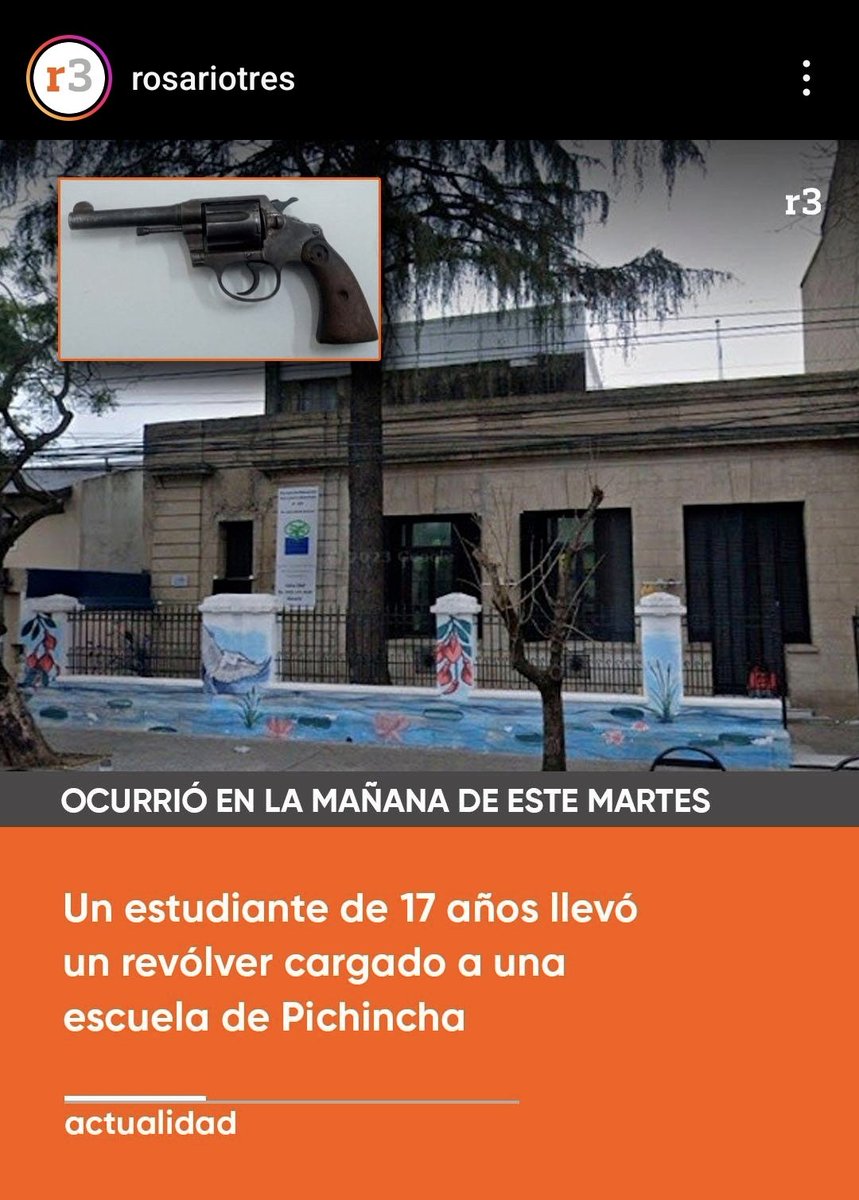 TraductorTeAma's tweet photo. Cómo es posible si a mi Massa me dijo que estas cosas solamente pasaban si ganaba Milei?
Hoy, bajo el gobierno de Massa hay libre portación porque la ley NO se cumple.

Milei solo propone que se cumpla la ley para que NO haya chicos con armas en las escuelas. https://t.co/r2qHXiBV3u