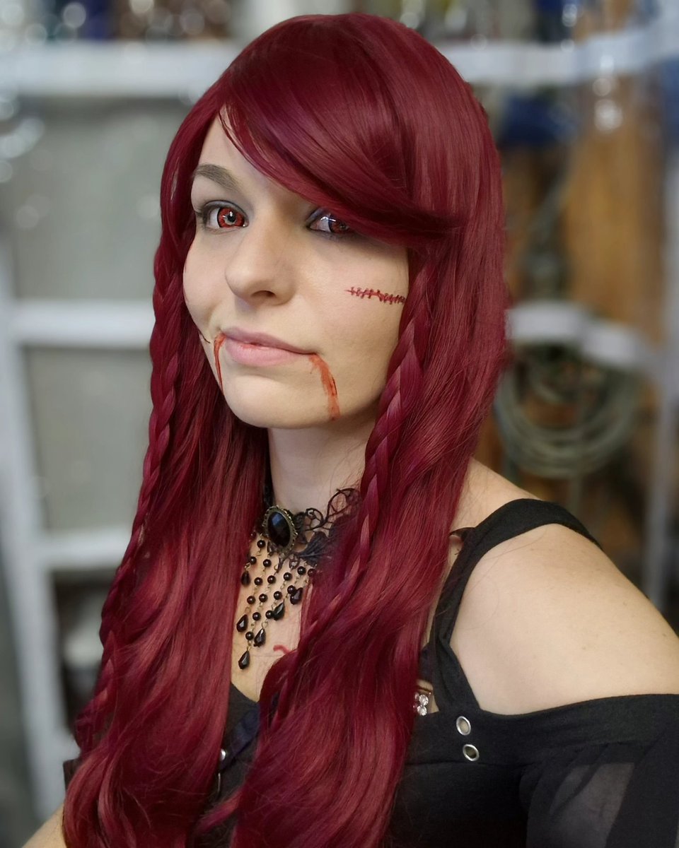 Ich wünsche euch einen schönen Freitag 🎃 ... Was habt ihr an Halloween so gemacht?