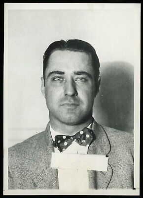 George 'Machine Gun' Kelly despite his provocative nickname never killed anyone. Read his tale in my book #irishwiseguys glassaghpublishing.ie/irish-wise-guys or Amazon.