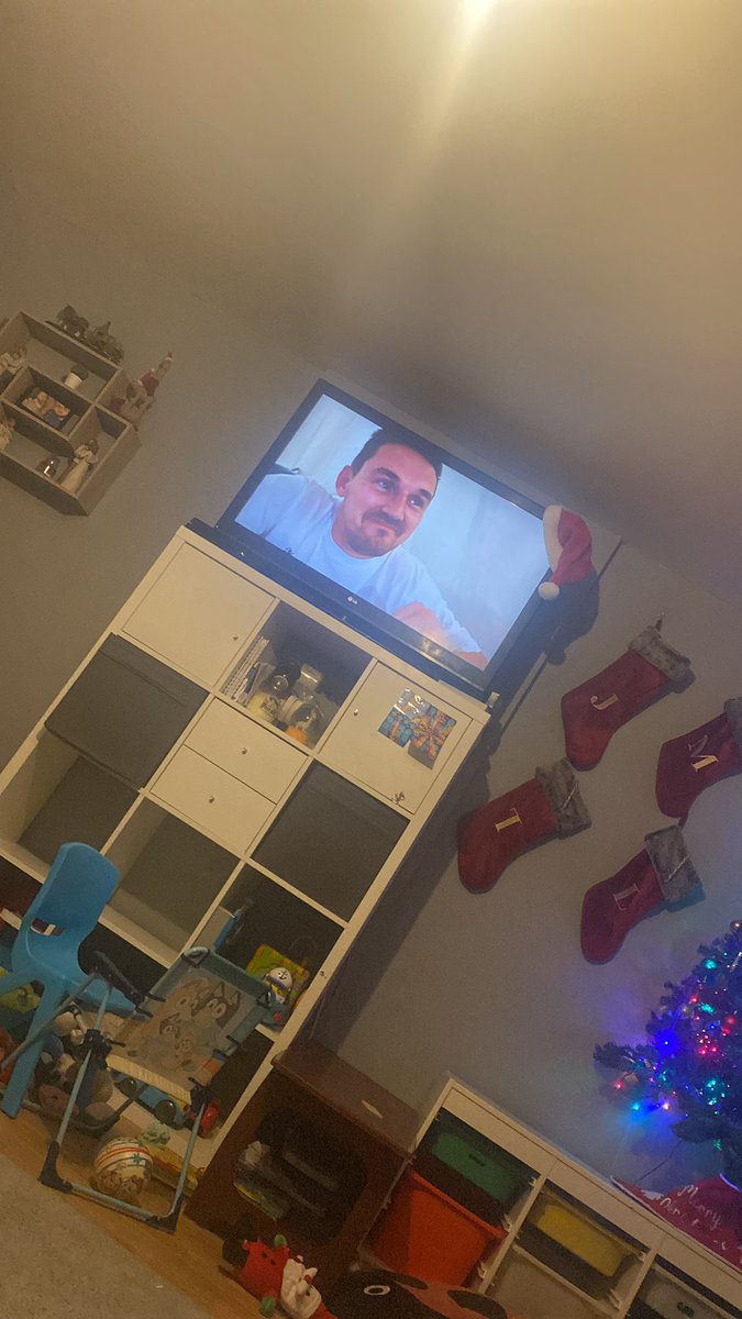 Mercymoo1703's tweet photo. @Syndicate rewatching last nights blog now my 4 year old is home from school! He’s so excited to see the baby! 🥰 even my 1 year old is engrossed 💚 Congratulations again man, you’ve both done amazing 💚 https://t.co/GYxTG0KDFn