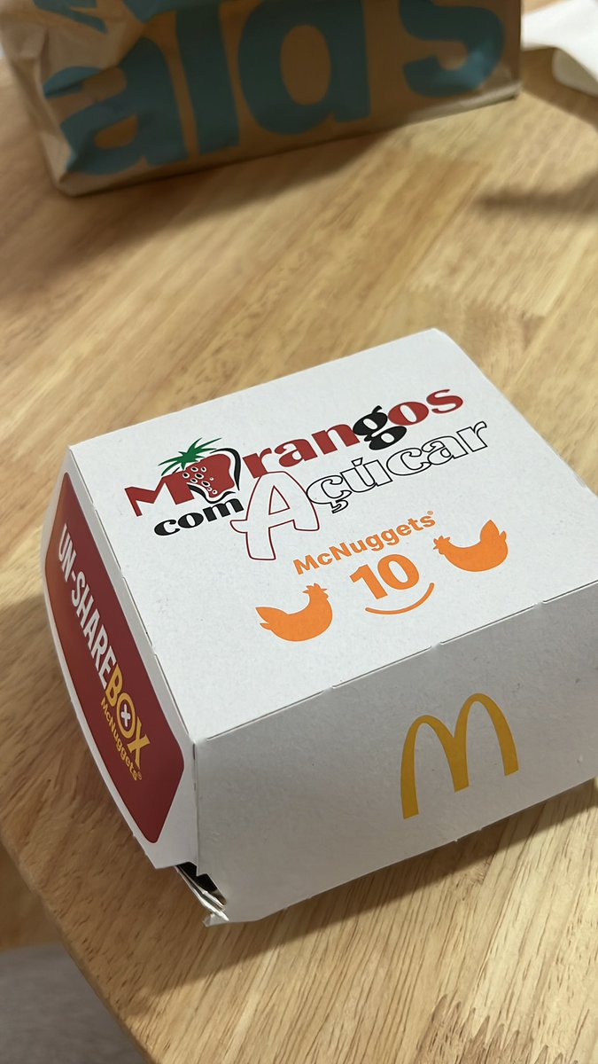 O menu McNuggets foi a melhor coisa que os novos morangos trouxeram