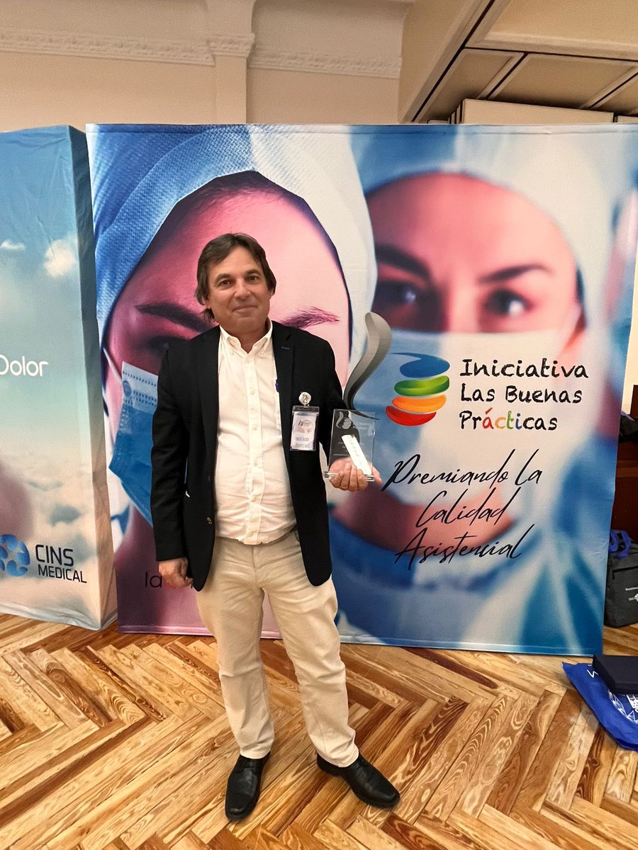Humanizar_es's tweet photo. Gracias por distinguirnos con el VI #Premio a las Buenas Prácticas 2023 que reconoce la calidad asistencial. “Una motivación para continuar caminando en el buen cuidado” Francisco Javier Rodríguez, director residencia San Camilo
#LasBuenasPrácticas
#lasbbpp.es
@amegmadrid https://t.co/MoMQZ8thng