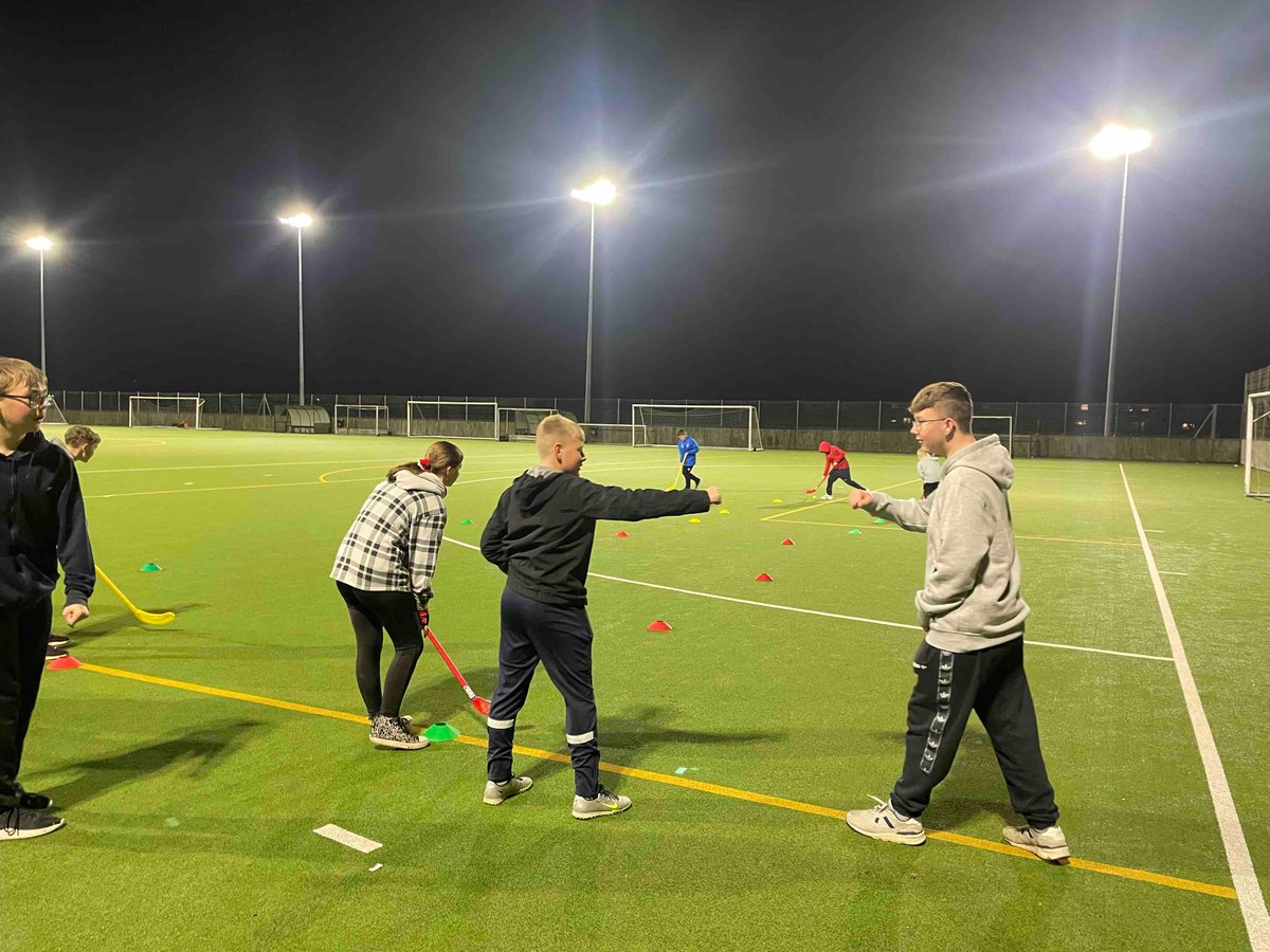 Humberbeat_ERYN's tweet photo. We are pleased to announce that active Fridays has received funding from @HumbersidePCC to allow us to continue for a further year. Not only this but the funding has allowed us to buy more equipment and hire external staff to deliver sessions #communitypolicing #activefridays https://t.co/vPcwhoCdqT