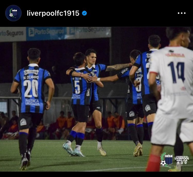FloManggiarotti's tweet photo. La foto original… Para qué pagarle a un fotógrafo si total robamos la de los clubes, le tapamos el logo y listo ¿no? https://t.co/gBB9Is0l5w