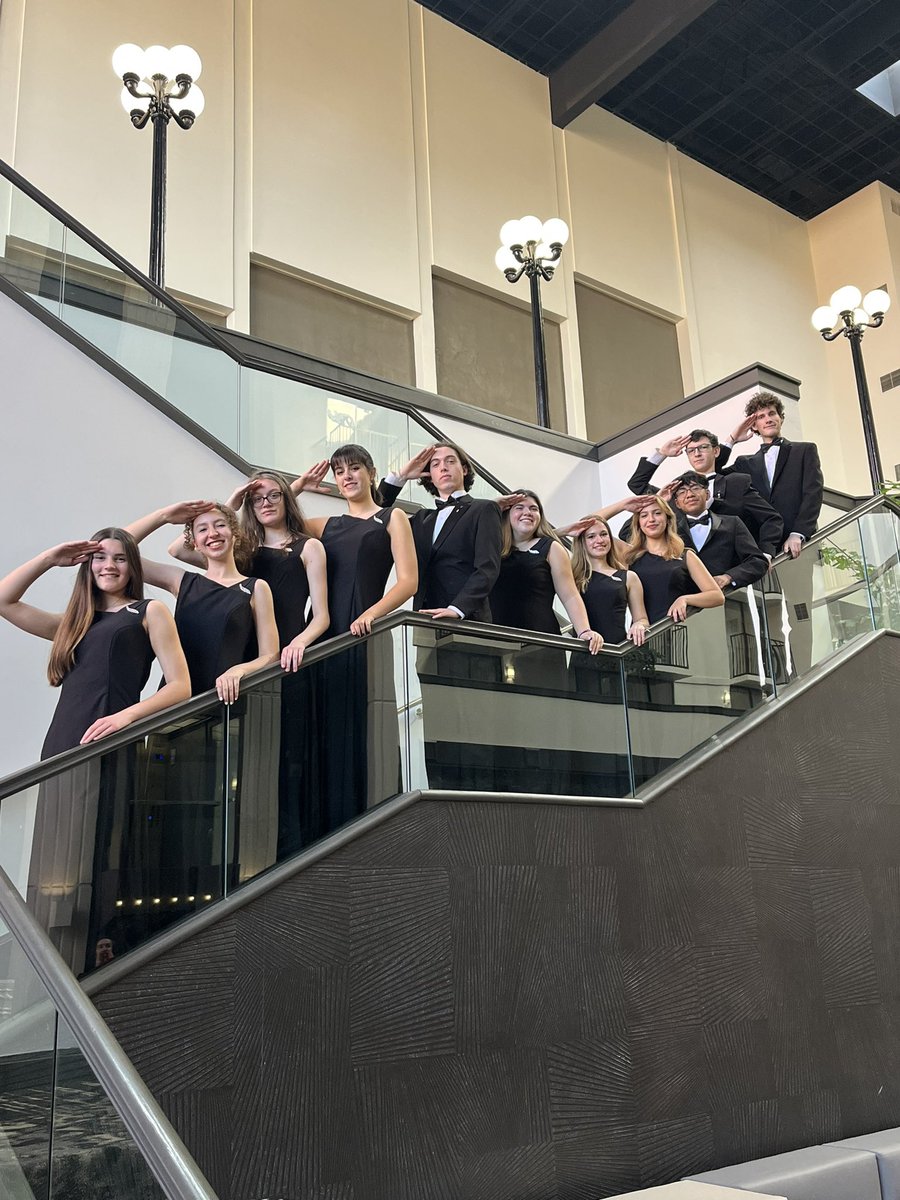 Mr. Wanamaker tweet media