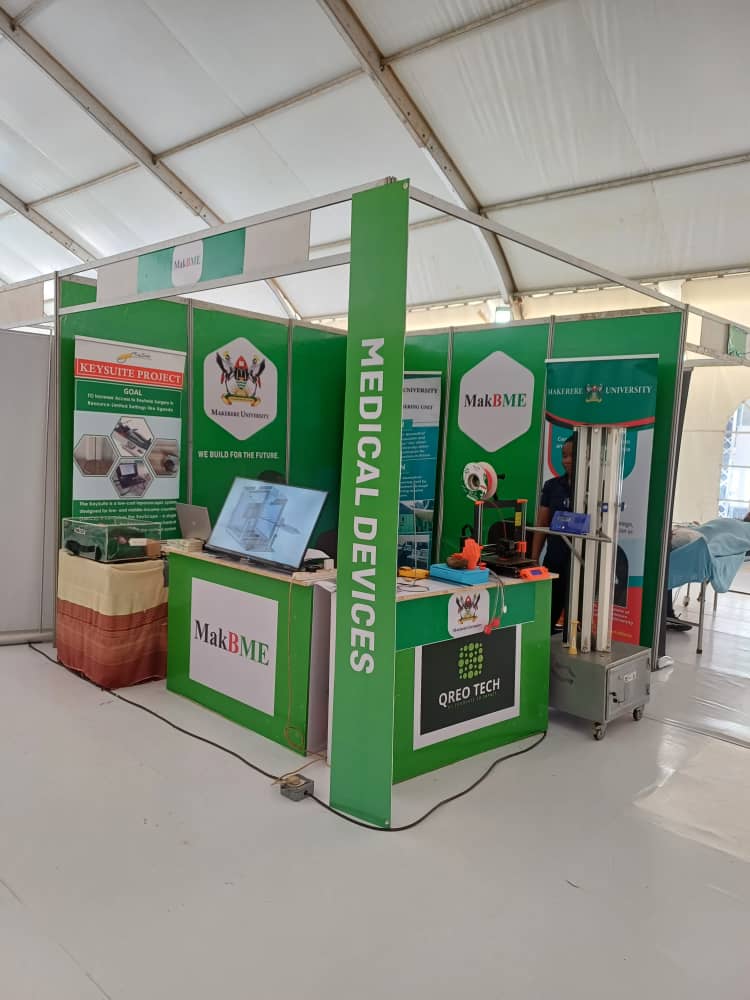 citemakbme's tweet photo. Day2: #NationalScienceWeekUg started with modifications of our exhibition booth. When you need to know about local medical device innovations, visit the #MakBME booth in the #PathogenEconomy section... Amazing promising innovations there.
@STIsecretariat
@MakerereCHS @Makerere https://t.co/MJ7RmDY2uc