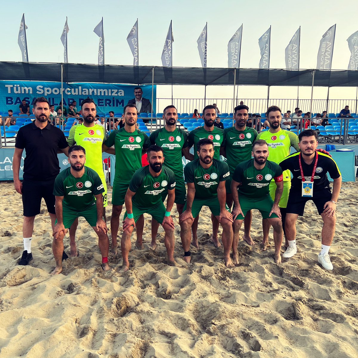 ErcisFC's tweet photo. TFF Plaj Futbolu Ligi 2023 Sezonu Türkiye Finalleri’nde; Takımımız ikinci grup maçında, Samsun 19 Mayıs Belediye Spor karşısında 9-2 galip geldi.

@karaloglu_murat @erciskaymakamlk https://t.co/mcIziUe8Go