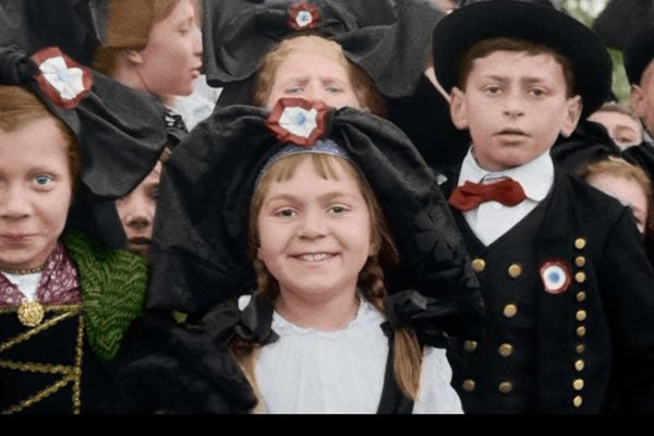 "Alsace, dans la tourmente de l'Histoire" : un documentaire inédit à découvrir sur France 3, le 8 novembre à 21h10 france3-regions.francetvinfo.fr/grand-est/alsa…