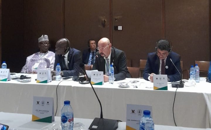 ampcc_Maroc's tweet image. يشارك السيد منير ليموري، رئيس الجمعية المغربية لرؤساء مجالس الجماعات، في أشغال اللجنة التنفيذية لمنظمة المدن والحكومات المحلية المتحدة الإفريقية cglua, التي انطلقت يوم أمس الإثنين 6نونبر 2023 بمدينة لاگوس بنيجيريا . 
#CGLUA #ampcc #الجمعية_المغربية_لرؤساء_مجالس_الجماعات #COP28UAE