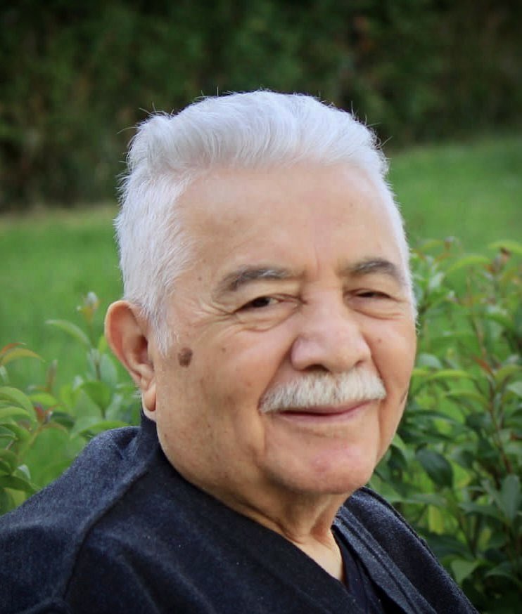 Sevgili babam Hilmi Babacan’ın vefatının ardından bizleri yalnız bırakmayarak cenazeye ve taziyeye gelen, telefon ve sosyal medya aracılığıyla taziyelerini ileten tüm değerli dostlarımıza teşekkür ederim.

İki gündür babamla anılarını anlatan tanımadığım yüzlerce insanı dinledim