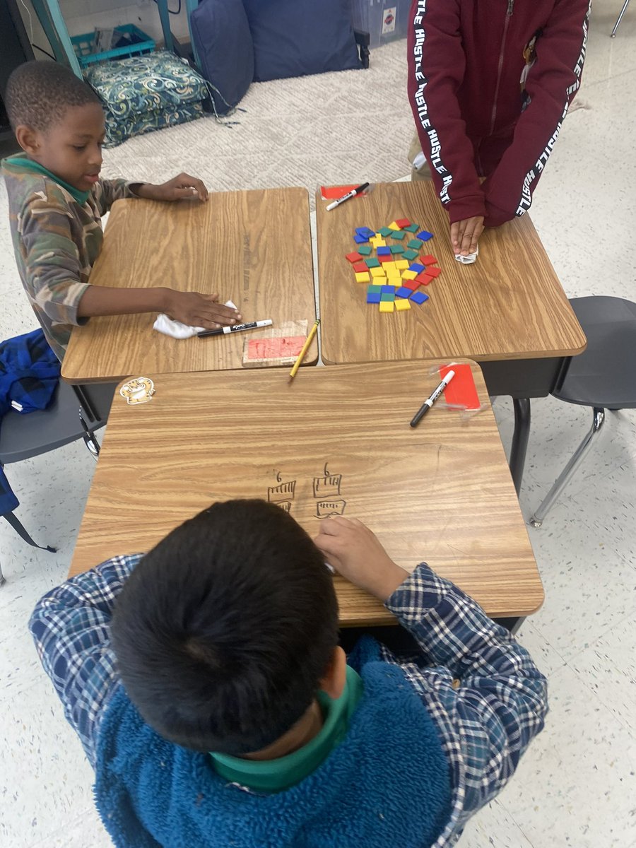 mollyp72's tweet photo. Great day in 3rd grade! Ms. Irvine’s class worked thru representation of mult./division word problems. They created equal groups, as well as arrays to represent their problems. #studentengagement #leadwithLAN #teachwithLAN #learnwithLAN @rogers_buchana @LANschools @LAComoFWISD https://t.co/yLTGy0kpgG