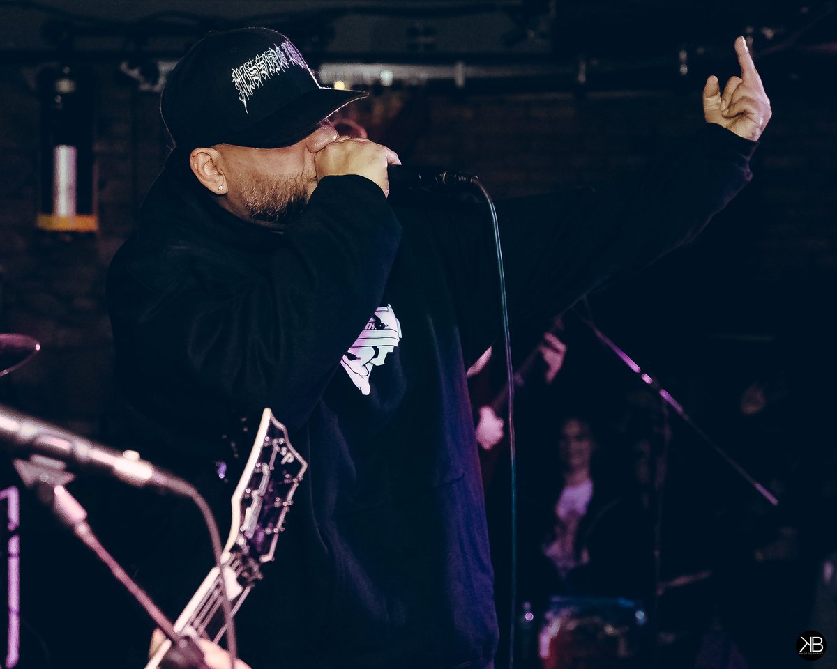 IT’S NOT WHERE YA FROM, IT’S WHERE YA AT Fury of Five came through Chicago for the very first time in their 20+ year career. Old school 🤝 new school New Noise Mag Coverage: newnoisemagazine.com/galleries/fury… Photos: dropbox.com/scl/fo/llaz2gw…