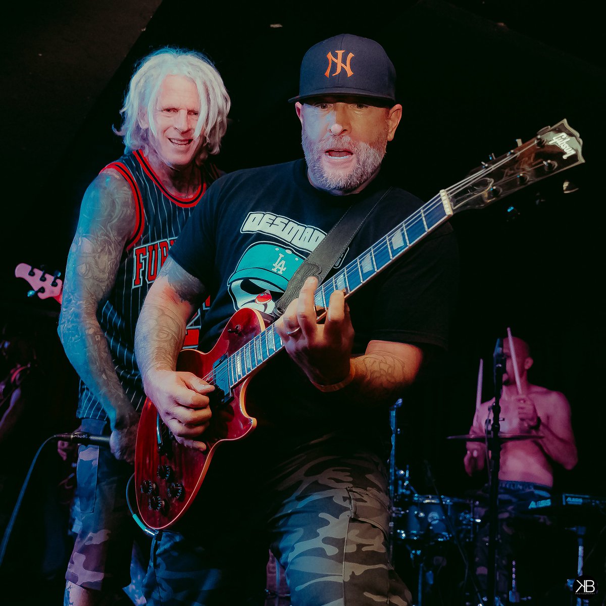 kbximaging's tweet image. IT’S NOT WHERE YA FROM, IT’S WHERE YA AT 

Fury of Five came through Chicago for the very first time in their 20+ year career. 

Old school 🤝 new school 

New Noise Mag Coverage: newnoisemagazine.com/galleries/fury…

Photos: dropbox.com/scl/fo/llaz2gw…