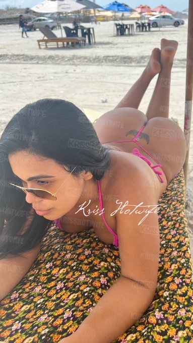 J&aacute; sabem onde voc&ecirc;s encontram todas as putarias da minha rainha ne? Inclusive as da viagem!  Aqui no<a href="/tag/humor"class="tags"><span>#humor</span></a><a href="/tag/casal"class="tags"><span>#casal</span></a>