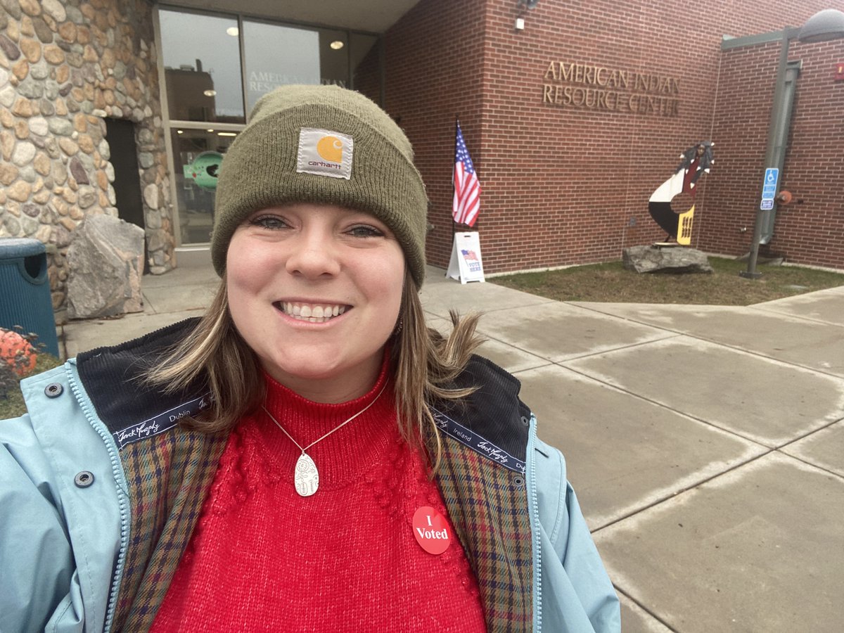 It's election day! I got out to vote this morning, did you? Find out what's on your ballot with this great guide from <a href="/larissa_donovan/">Larissa Donovan</a>: kaxe.org/local-news/202…