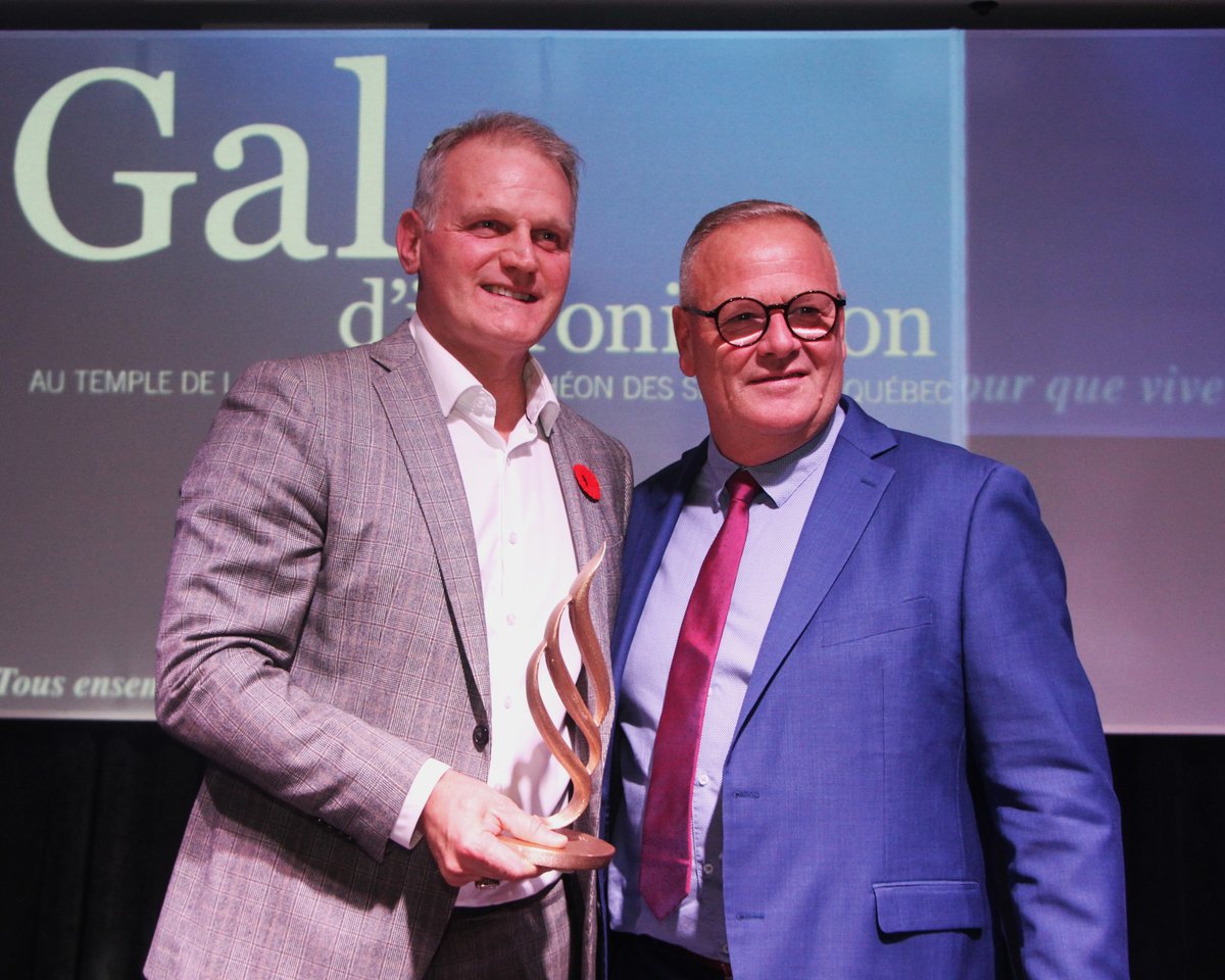 x - Canadiens Montréal (@canadiensmtl) on Twitter photo Félicitations à notre ancien capitaine Vincent Damphousse pour son intronisation au Panthéon des sports du Québec! 👏
Congratulations to former Habs captain Vincent Damphousse for his induction into the Québec Sports Hall of Fame!
📸 <a href="/pantheonsportqc/">Panthéon des sports du Québec</a> / Pierre-Yvon Pelletier Félicitations à notre ancien capitaine Vincent Damphousse pour son intronisation au Panthéon des sports du Québec! 👏
Congratulations to former Habs captain Vincent Damphousse for his induction into the Québec Sports Hall of Fame!
📸 <a href="/pantheonsportqc/">Panthéon des sports du Québec</a> / Pierre-Yvon Pelletier
