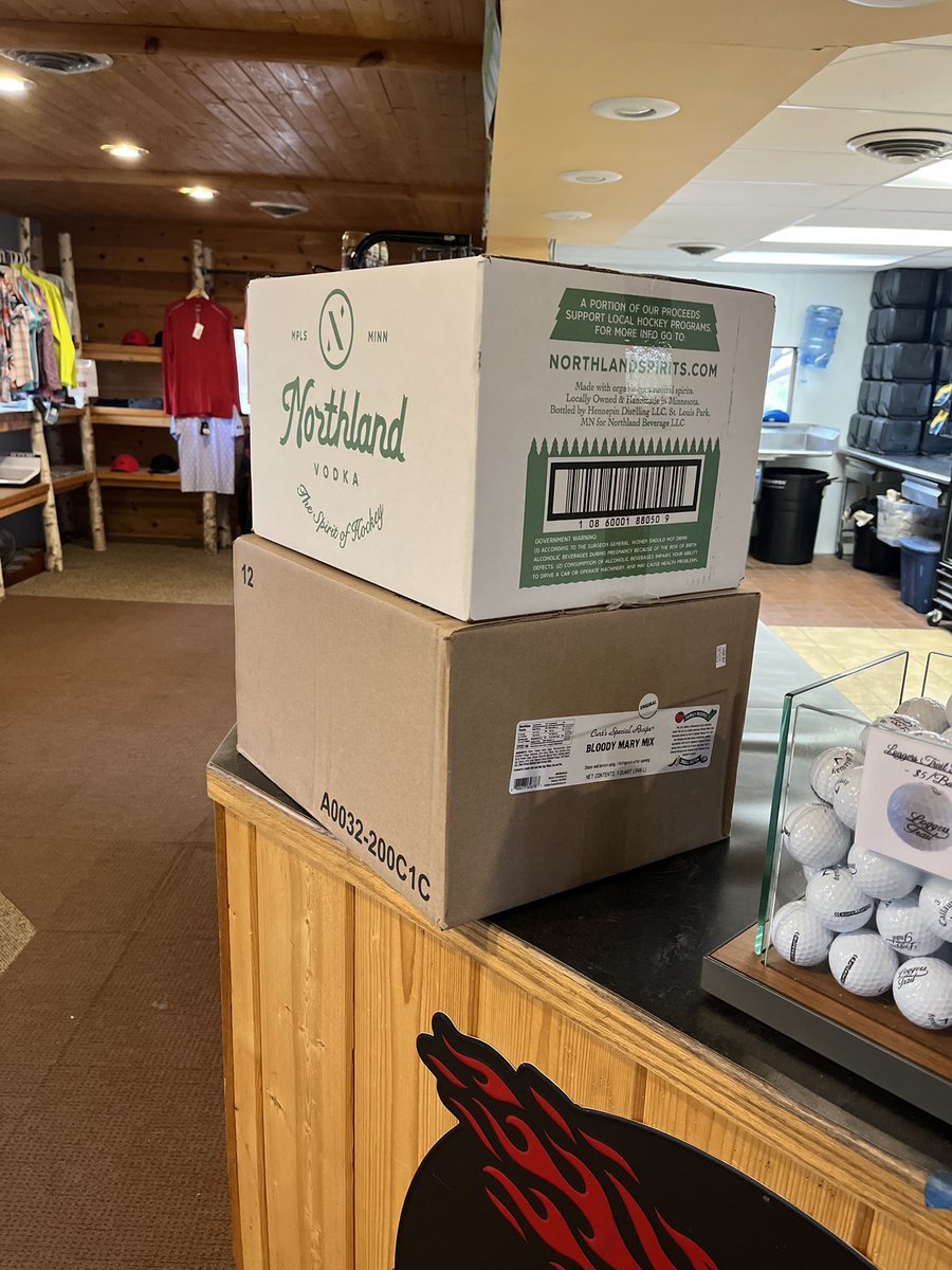 LoggersTrail's tweet image. Fresh case of @NorthlandVodka and Bloody Mix for the week!
#wintercanwait