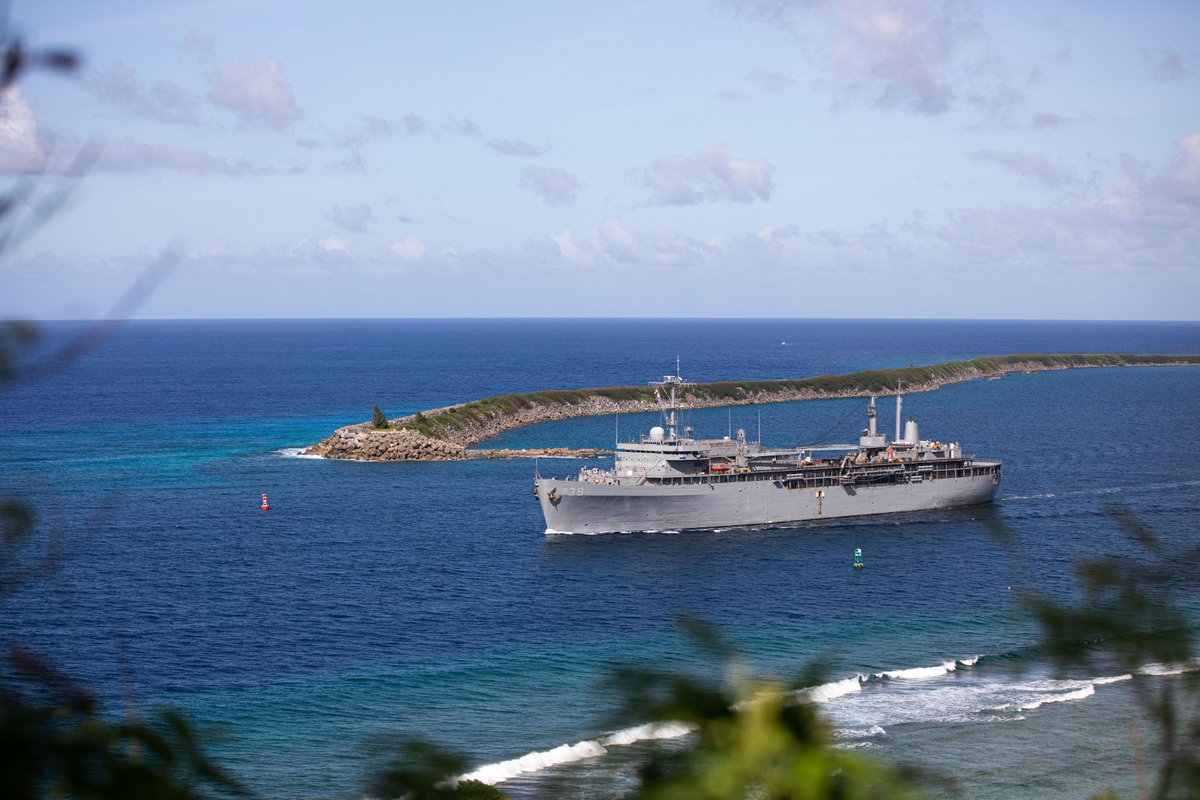 U.S. Navy tweet media