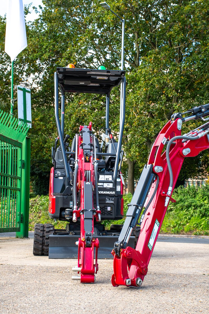 BenBurgessAg's tweet image. Introducing the ViO17: Your all-in-one compact powerhouse! 🚀

With a variable undercarriage and unmatched power, it&apos;s the most versatile and durable machine you&apos;ll ever need. 

Get yours while we still have stock! 👉 benburgess.co.uk/new-machinery/…

 #ViO17 #Construction #CompactMachine