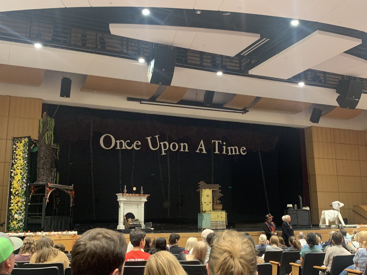 msarmstrongmath's tweet photo. Congratulations to @GHSTheatre1574 on another amazing production! https://t.co/2TArLfIbX9