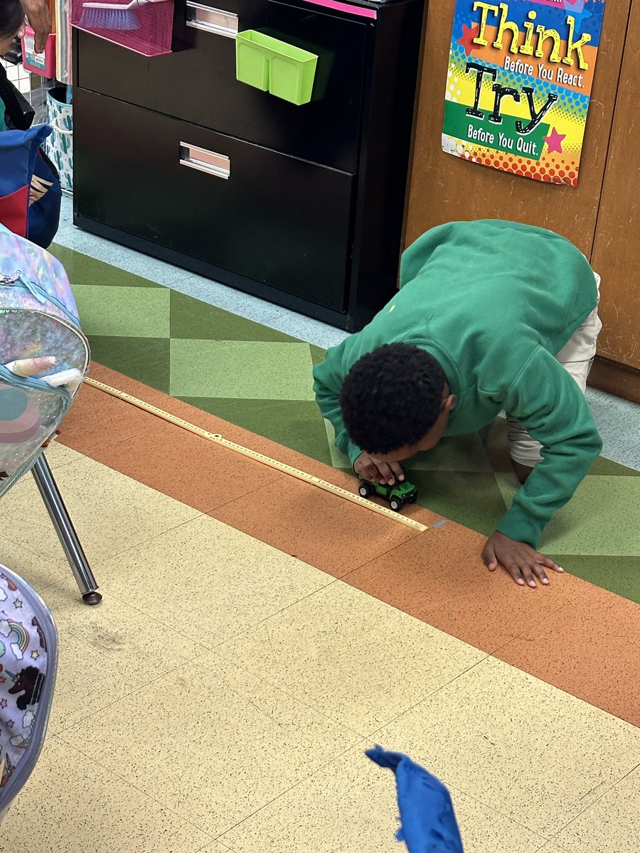mollyp72's tweet photo. Ms. Byrd’s class is working on Force and Motion. Students are discussing the effect of force on an object. #engagement #sciencerocks #learnwithLAN @lacomofwisd @LANschools @rogers_buchana https://t.co/2uw2Ab5jj7