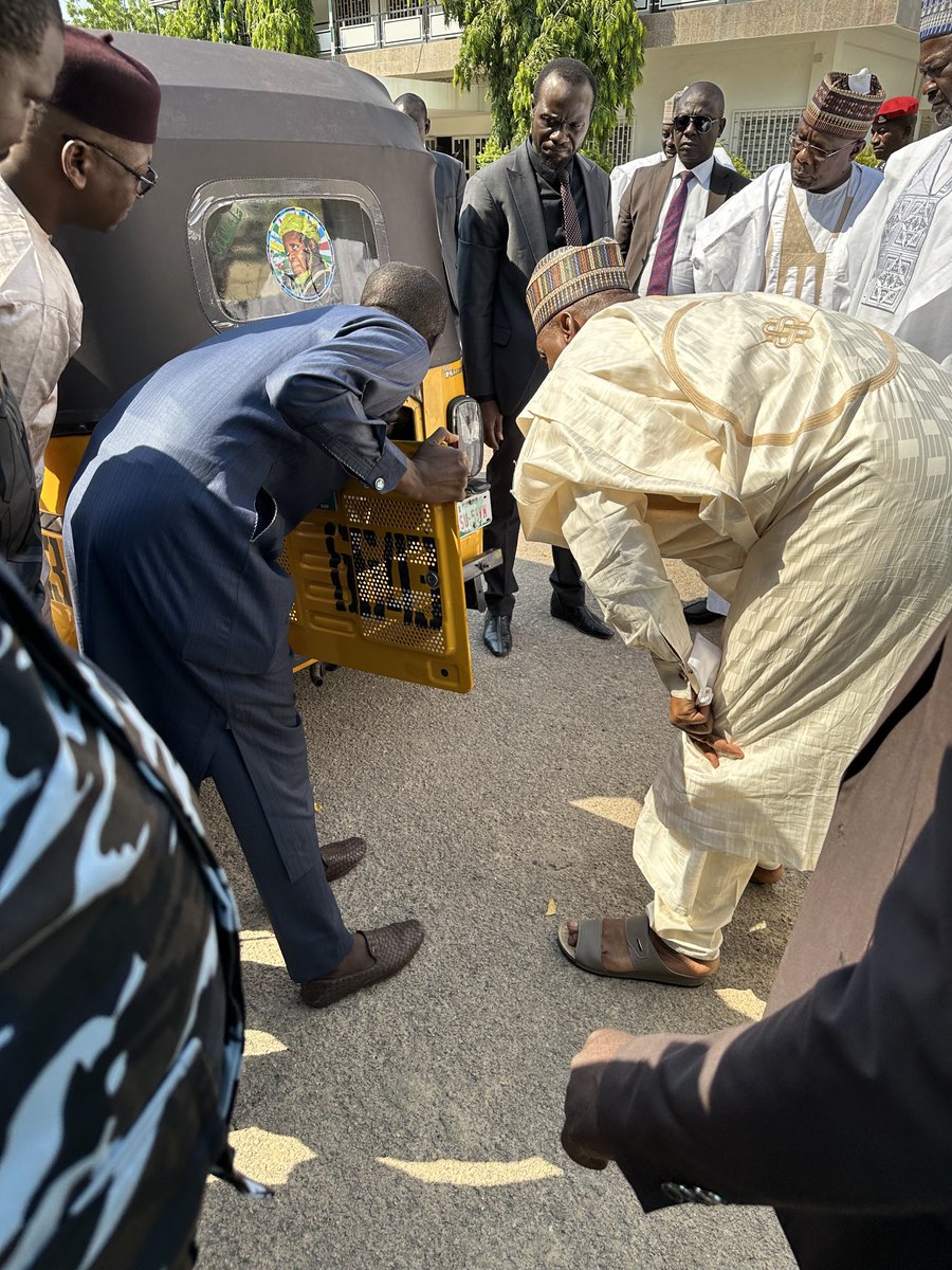 mustapha_gajibo's tweet photo. In addition to 100 buses , African Motor works is converting 2000 tricycles to operate on Autogas in Maiduguri. We are indeed set to Gasify Nigeria’s mobility https://t.co/ELXPQUER8C