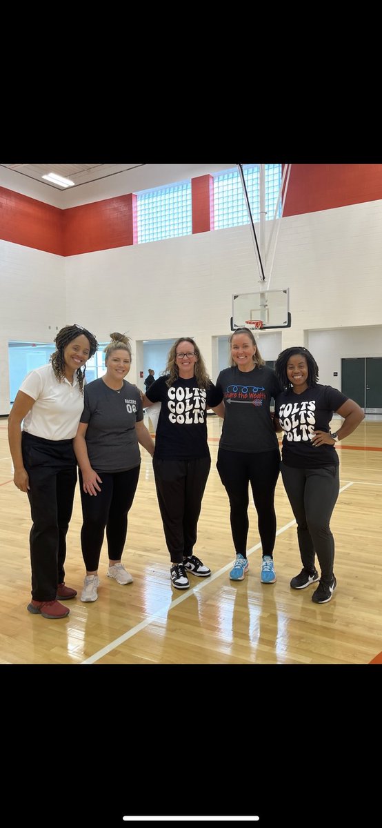 Had another awesome day of presenting #physed ideas with these ladies at our PE PD today. So thankful to work with an amazing group of elementary PE teachers in @HenryCountyBOE! @mossn1908 @carly_rusk649 @HPE_HCS @MattShockleyPE