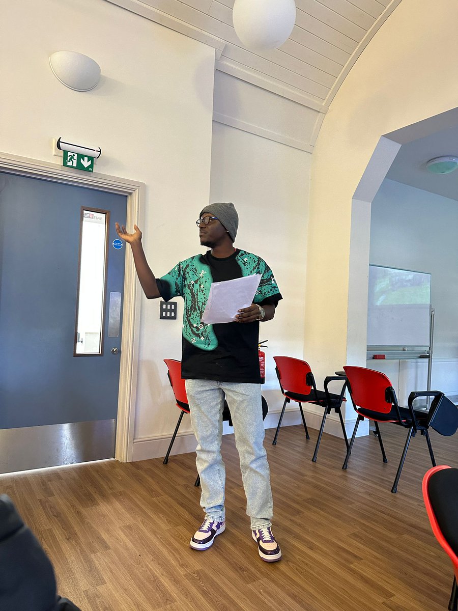 KamathorSesay's tweet photo. Yesterday, I led my group to present a policy proposal of several policy instruments aimed at resolving resource conflicts, protecting environmental values and functions and ensuring benefits for all chosen stakeholders for the New Forest National Park
#Ready2learn
#Ready2grow https://t.co/DQxktWUw98