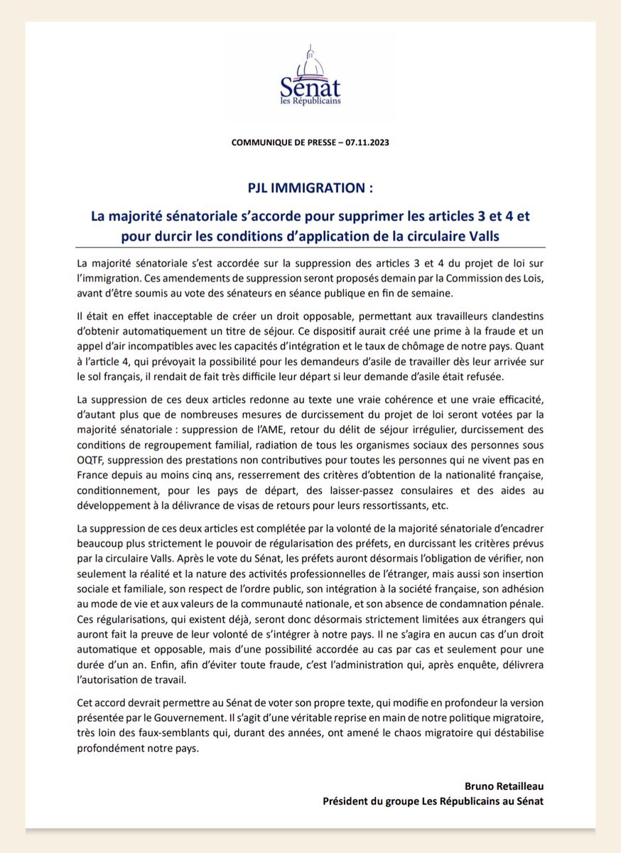 QCalmet's tweet photo. ⚠️ Fumée blanche sur #PJLImmigration
Les LR et centristes annoncent s'être entendus sur la suppression des articles 3 et 4.
Dans le même temps, la circulaire Valls est durcie. Débat à suivre en séance désormais. Demain, a priori. https://t.co/1X1sNoIznO