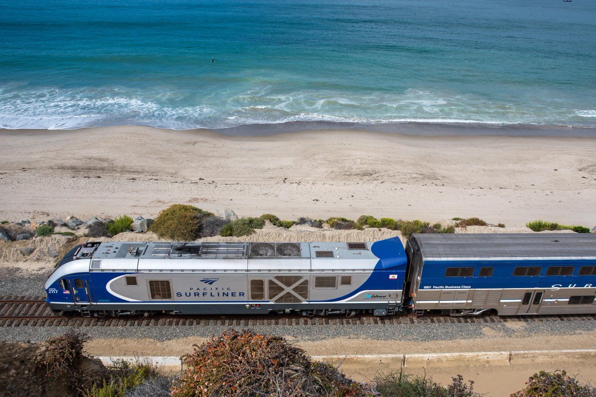 Amtrak's tweet photo. you know you're that girl when you look good in every angle https://t.co/OPF3t5joKs