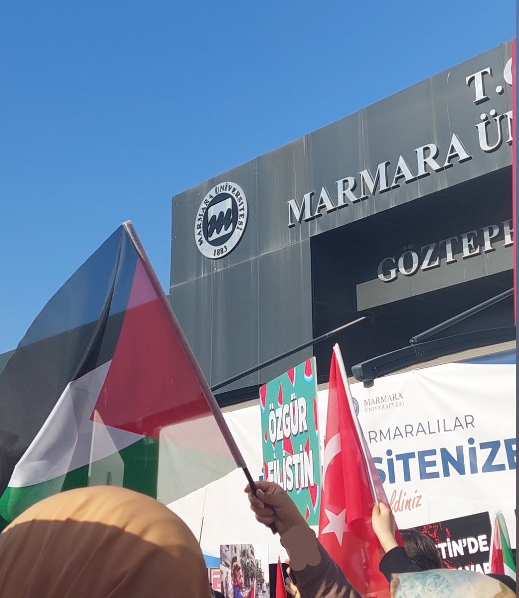 Bir gün özgür Kudüste, özgür Gazzede, özgür Filistinde hep beraber olacağız.

"İnançla umutla düştük biz yollara
Soluk olduk feda kuşağına
Çocukları kadınlarıyla
Büyür Kudüs Gazze ve Şeria
Mücadelemizi işgaller altında
Sürdürürüz intifadalarla."
#MarmaradanGazzeyeDirenişeBinSelam