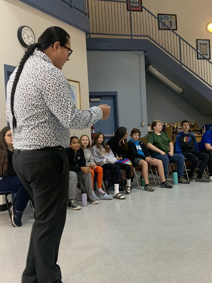 TanisLattanzio's tweet image. Today we are very blessed to welcome Theland Kicknosway to our school. Started the day with the grade 7/8’s learning about some Indigenous customs and teachings. #BlessedBeyondBelief @alcdsb @alcdsb_mart