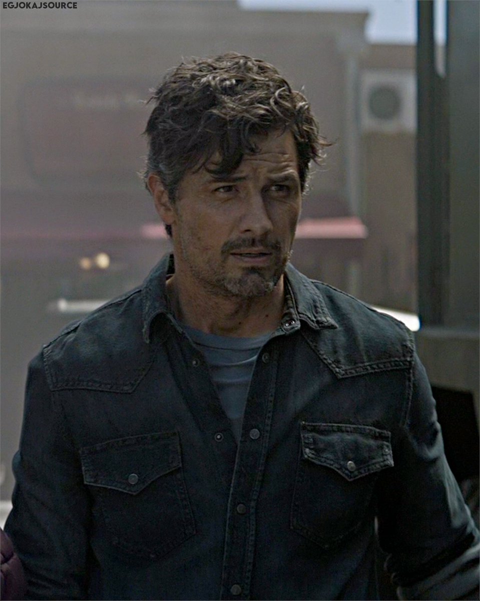 🎬 | Enver Gjokaj as Clark Evans – “Old Friends, New Frontiers” (#Invasion, 2.10). 🤍

I already miss him. 🥺