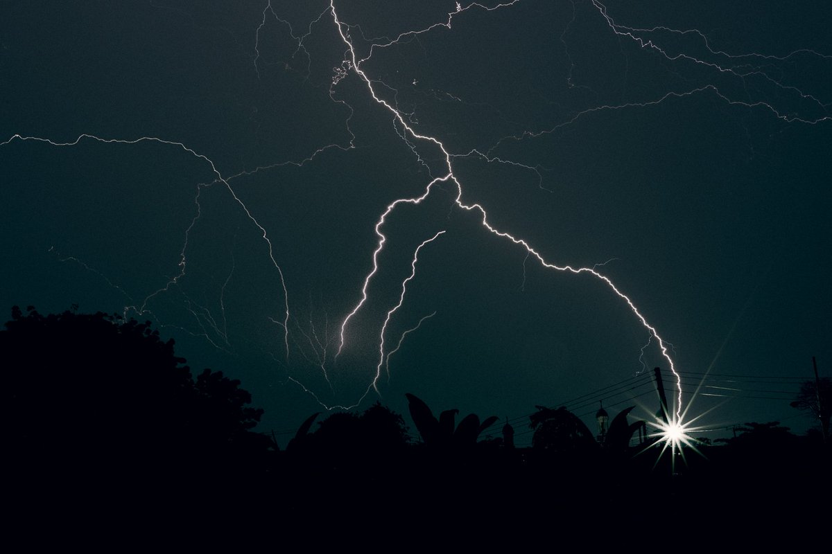 'A Thunderstorm's Gift: My Most Cherished Photograph Yet' A night in the cold, capturing the stunning beauty of a thunderstorm in Lagos. An electrifying experience! #Photography #ThunderstormMagic #LightningStrikes #ThePeloomi 📸