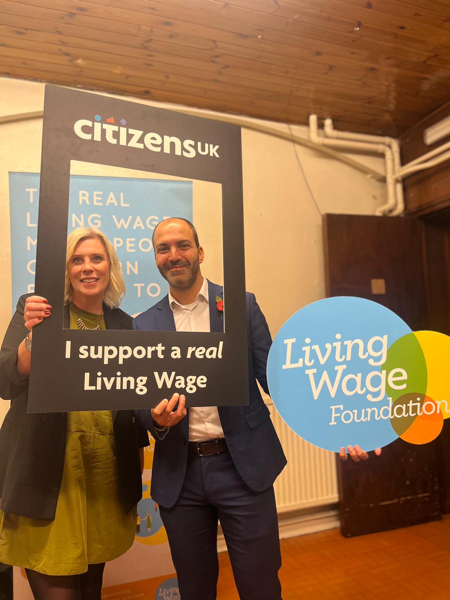 Last year I promised @WLondonCitizens to make progress on #Ealing becoming a #LivingWage Place... Delighted to be back here for #LivingWageWeek with @loubrettmurphy to celebrate that positive change alongside pushing for improvements to housing conditions and so much more.