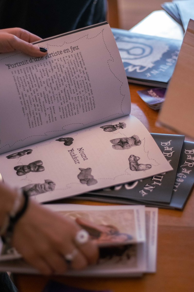 baragouine_zine's tweet photo. Coucou ! Il nous reste encore une trentaine de fanzine en vente libre, hésitez pas à nous dm sur insta (@baragouinex) pour en acheter un 💜✨ https://t.co/KcnftoIPJw
