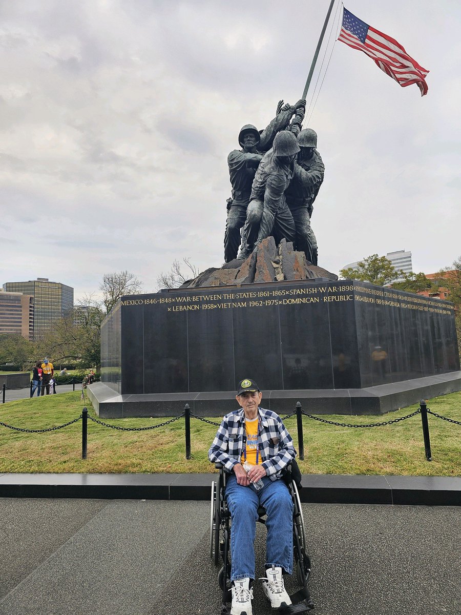 lindarutter's tweet image. My Dad is one of 87 veterans on today&apos;s Honor Flight ✈️ 🇺🇸 ❤️