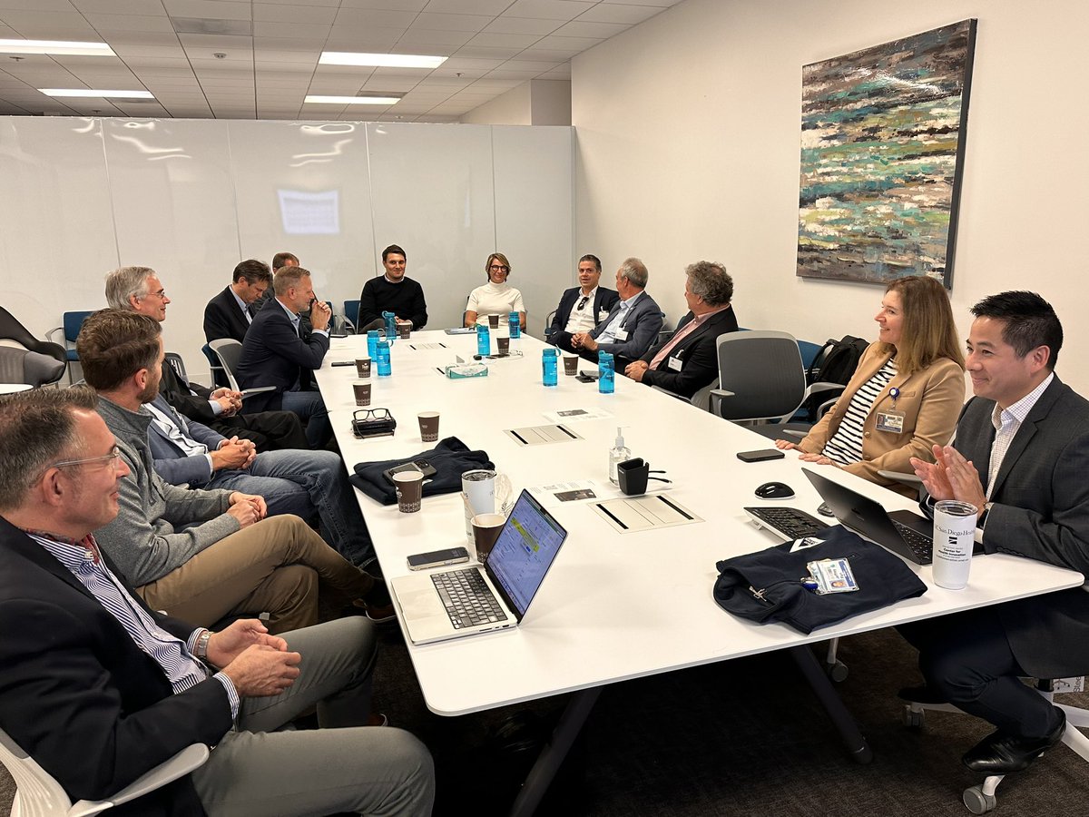 Pierre_Meier's tweet photo. Bei @UCSDH_IS gibt’s heute News zu:
Innovations in Imaging
Hospital Acquisitions
Mission Control, Ubar/Studio &amp; Peripheral Tech
Student Mental Health, MyPath, Design Innovation Process
Artificial Intelligence
#Entscheiderreise https://t.co/eLvdTNvVwd