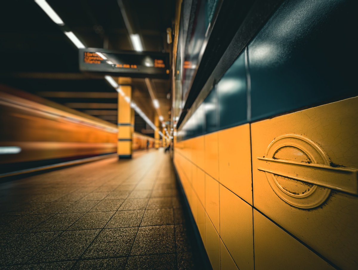 Long Exposure mode + Lightroom + Google Photos portrait blur = .... #Pixel8Pro #TeamPixel #Madebygoogle
