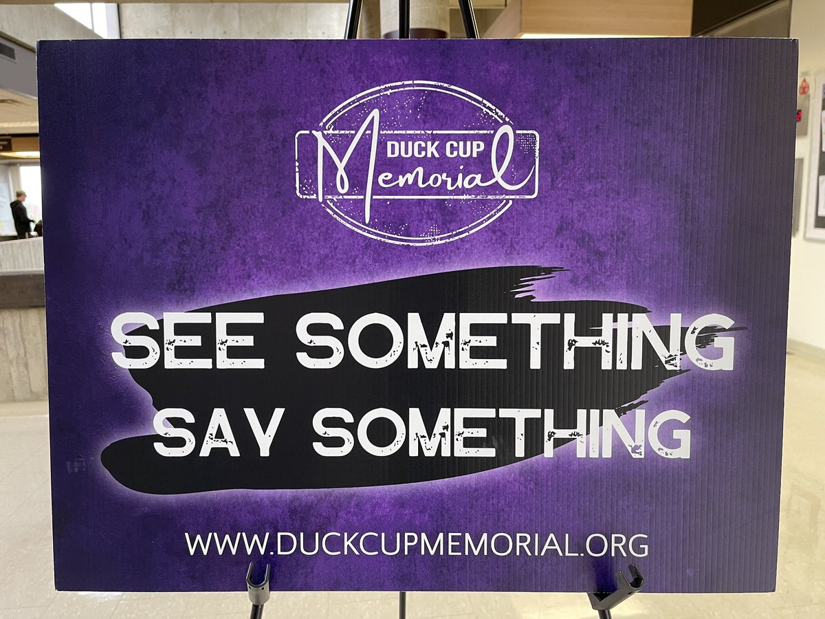 SMSUSchoolofEd's tweet photo. From Aspiring Educators Day to EMAE - Education Minnesota Aspiring Educators club meeting… Everyone has a story. It’s okay to not be okay. #duckcupmemorial #QPR #mindingyourmind https://t.co/yphtA6g5IL