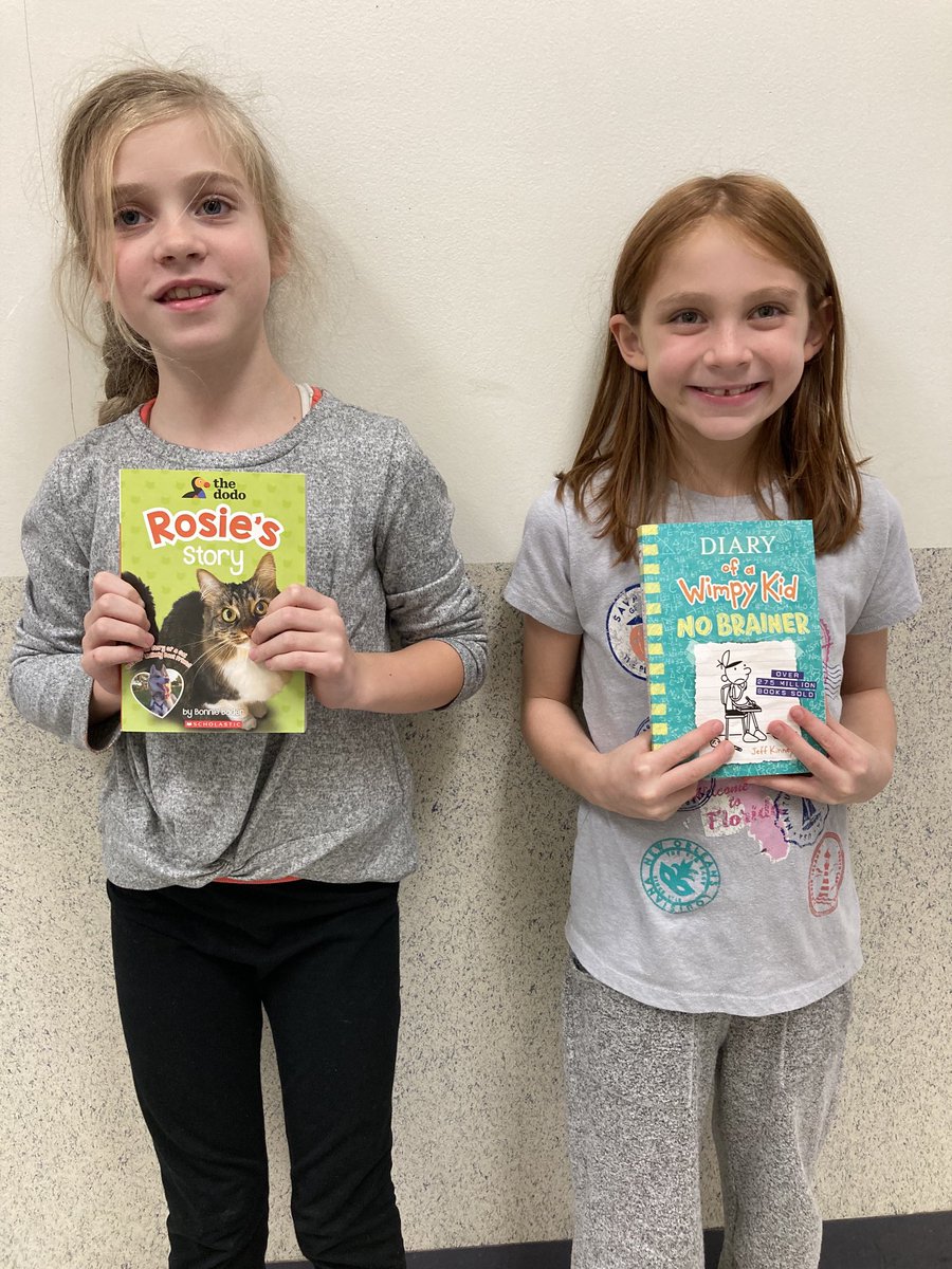 MissSpiniello3's tweet photo. We are so excited about the new books we added to our classroom library! Thank you to all of the families and ⁦@ElmStreetPAC⁩ for the generous donations! ⁦@elmwalpole⁩ https://t.co/tba95nMcZM