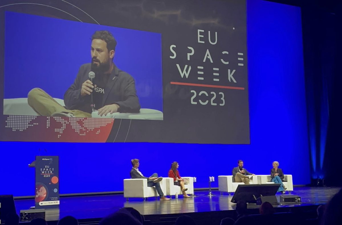 PLD_Space's tweet image. This evening, in the framework of #EUspaceWeek, Raúl Verdú participated in a panel moderated by Dinka Dinkova together with Luisa Buinhas and Jakub Dziwisz representing the innovative ecosystem of #NewSpace.

&quot;We welcome @esa &apos;s challenge to complement European access to space…