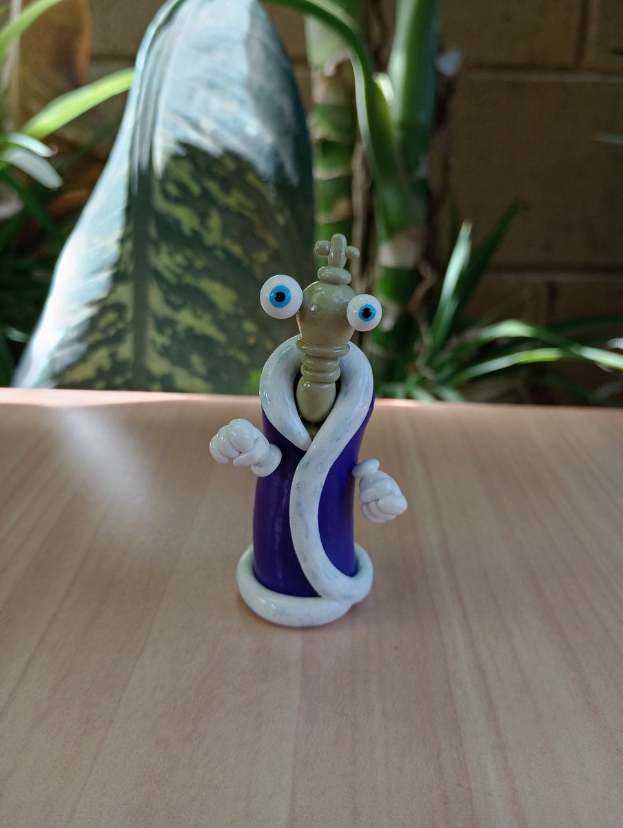 Pixel__34's tweet photo. ✨Kinger✨
Figurita de Kinger de porcelana del vídeo piloto de The Amazing Digital Circus
#TheAmazingDigitalCircus #theamazingdigitalcircusfanart #kingerdigitalcircus #kingerfanart https://t.co/JbXJq3HgQS