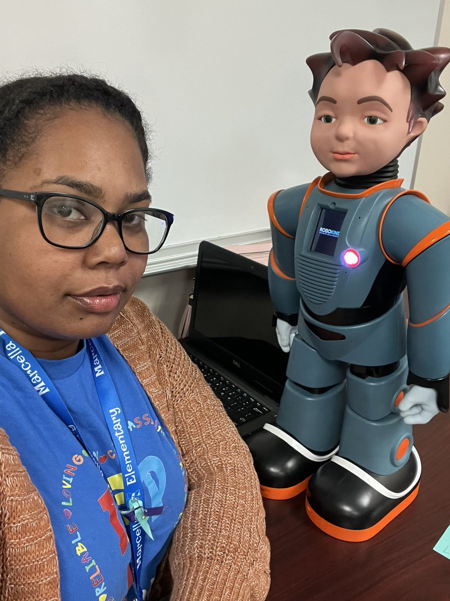 LisaWilsonSped's tweet image. I can’t wait for the kiddos to meet Milo!! “Getting Started with RoboKind” professional learning! #MyAldine #Letsgrowtogether #RoboKind @MarcellaES_AISD @Sdseymore @eariasrobles @EfrineRegino @aldinesped @AldineISD