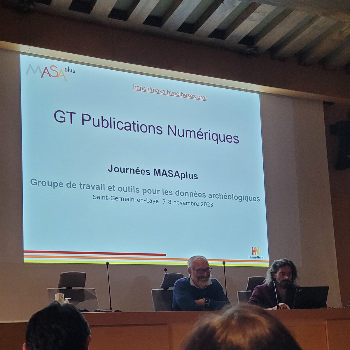 J1 des Journées du #ConsortiumHN #MASAplus d'<a href="/Huma_Num/">Huma-Num</a> dans le cadre magnifique du Musée d'Archéologie nationale de <a href="/stgermainenlaye/">st germain en laye</a> (merci pour cet accueil!). Tous les GTs sont représentés et discutent de leur organisation en ce 1er jour. RDV demain! #archeology <a href="/MSHValdeLoire/">MSH Val de Loire</a>
