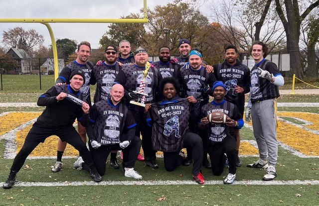 MilwaukeePolice's tweet image. Championship Victory for #MPDDistrict2! They claimed the championship title in the MPD Recreational Association Milwaukee Police Flag Football League!  They dedicate this win to Ofc. Peter Jerving. #fallenbutnotforgotten #MKEPD

Share to celebrate their fantastic win!