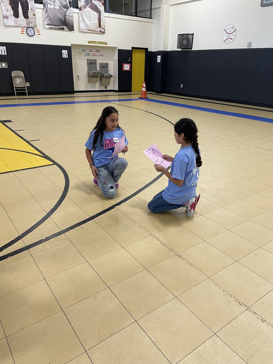 Student Leaders in Del Rio had lots of great ideas for what makes a great leader! <a href="/tepsalru/">TEPSALRU</a> #WeLeadTx