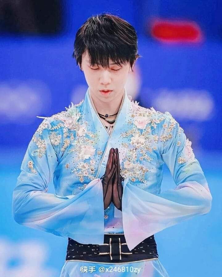FanyuArgentina's tweet photo. It's #TenchiTuesday 💙🕊️
Can we see beautiful TenChi pics on tl please 🥹🙏🏼
Etiquetense🫂
#羽生結弦 https://t.co/pdGO430naG