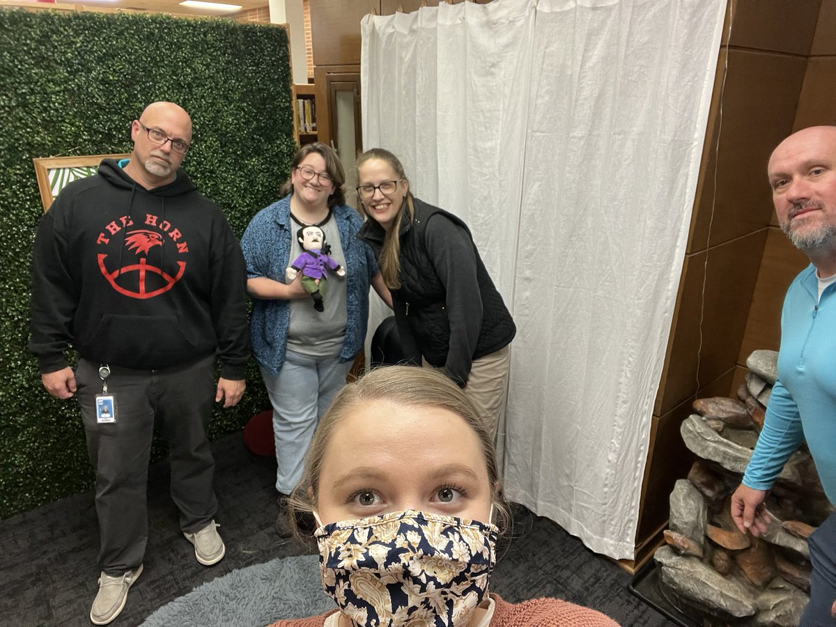 A cozy nook! <a href="/VanhornHS_/">Van Horn High School</a>